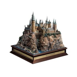 HARRY POTTER DIORAMA HOGWARTS